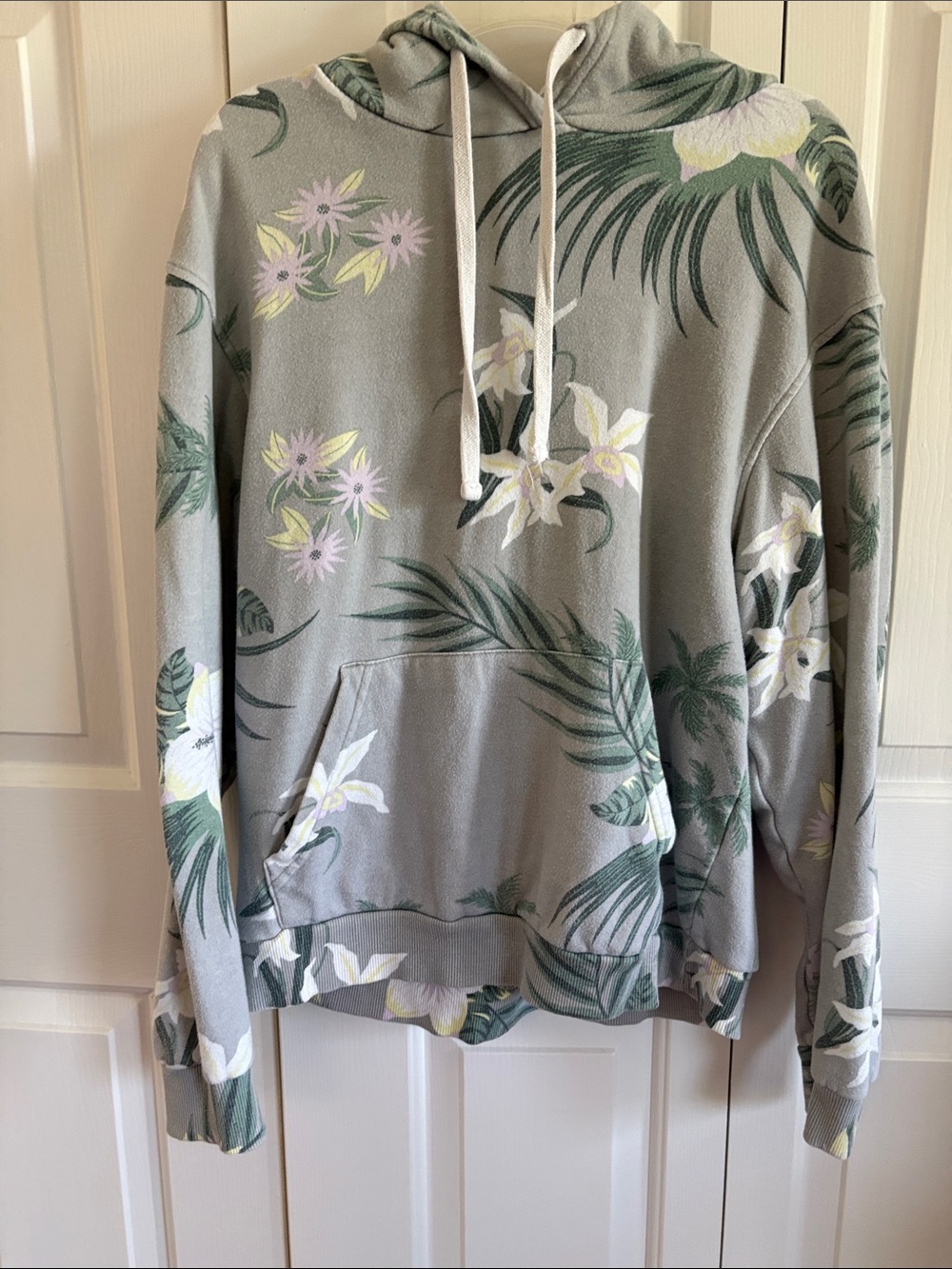 Gray Floral Hoodie Sweatshirt - Casual Pullover